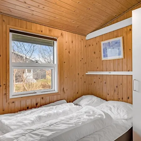 Ruse - 600m From The Sea By Interhome